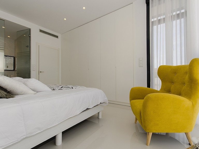 Villa for Sale in Campoamor, Alicante 8