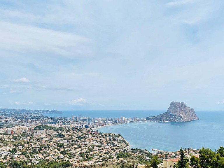 Villa for Sale in Calpe, Alicante 38