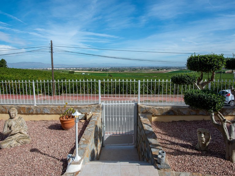 Villa for Sale in Algorfa, Alicante 2