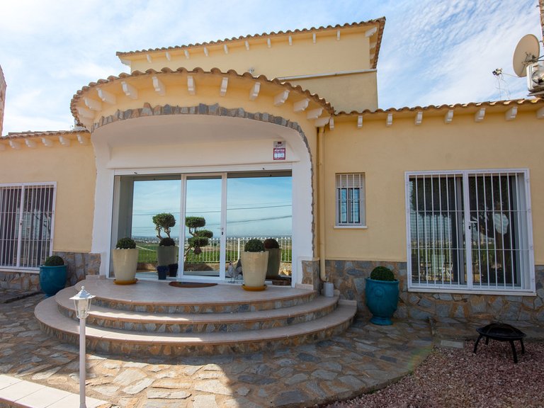Villa for Sale in Algorfa, Alicante 5