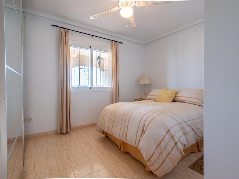 Villa for Sale in Algorfa, Alicante 10