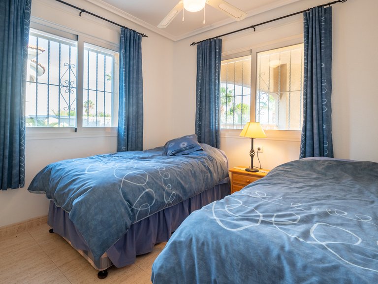 Villa for Sale in Algorfa, Alicante 17