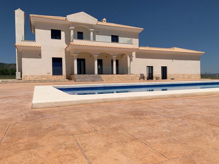 Villa for Sale in Pinoso, Alicante 16