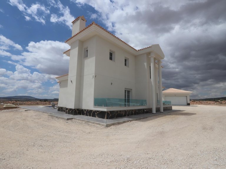 Villa for Sale in Pinoso, Alicante 7