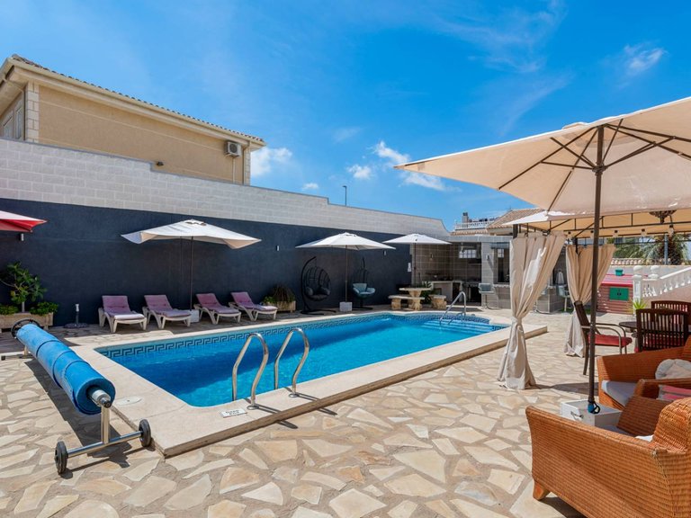Villa for Sale in Benijofar, Alicante 5