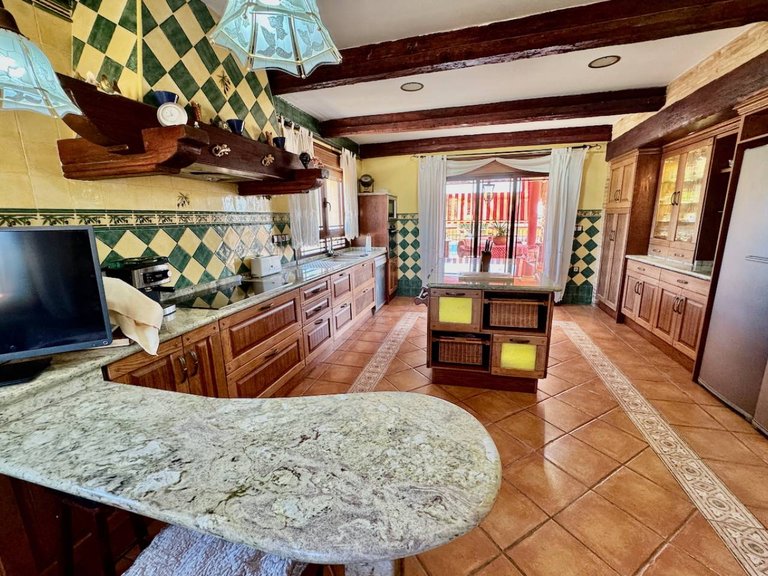 Country House for Sale in Los Montesinos, Alicante 4