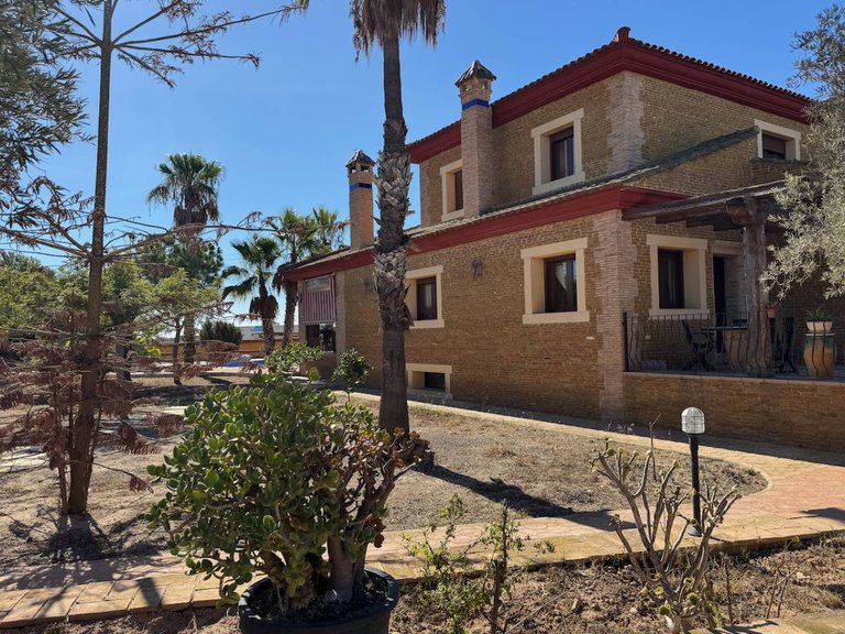 Country House for Sale in Los Montesinos, Alicante 35