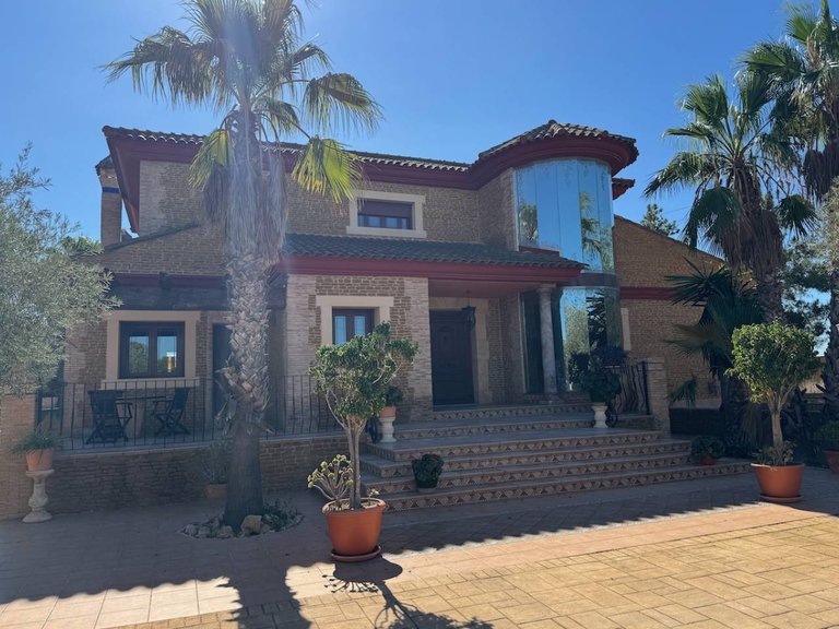Country House for Sale in Los Montesinos, Alicante 46