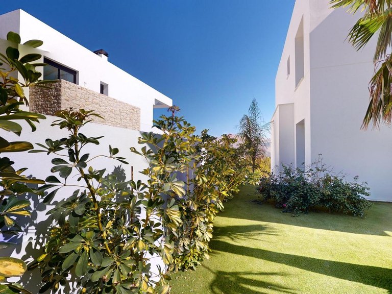 Villa for Sale in Polop, Alicante 43