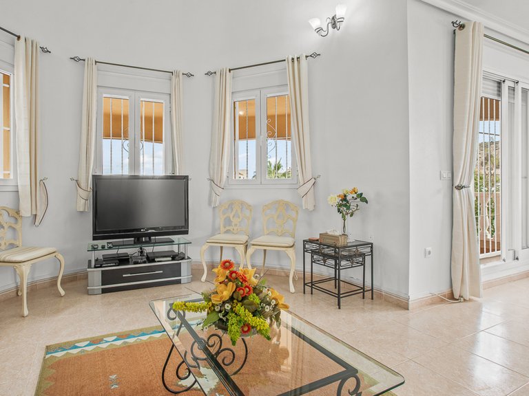 Villa for Sale in Algorfa, Alicante 18