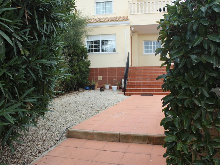 Villa for Sale in Algorfa, Alicante 28