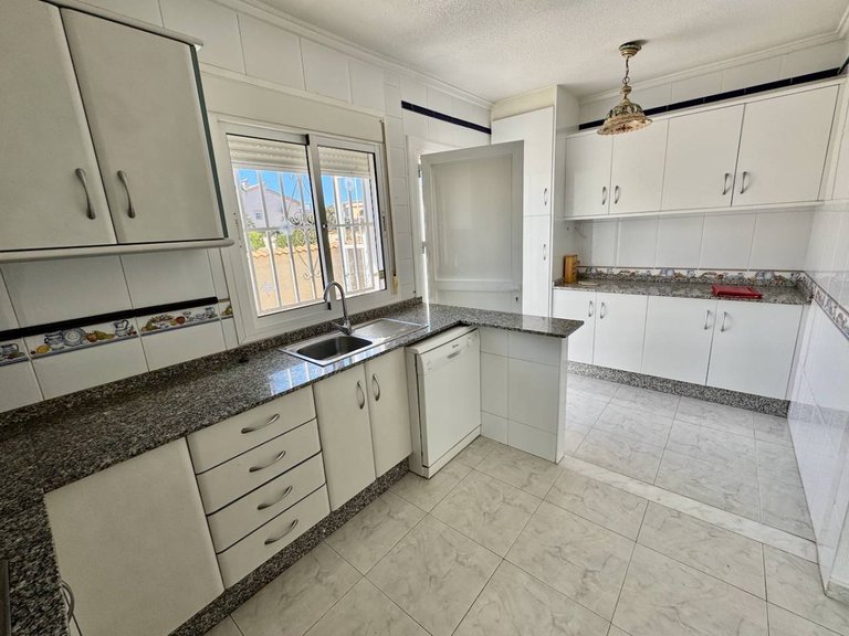 Villa for Sale in Ciudad Quesada, Alicante 3