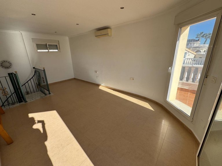 Villa for Sale in Ciudad Quesada, Alicante 6