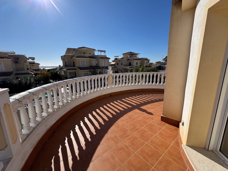 Villa for Sale in Ciudad Quesada, Alicante 28