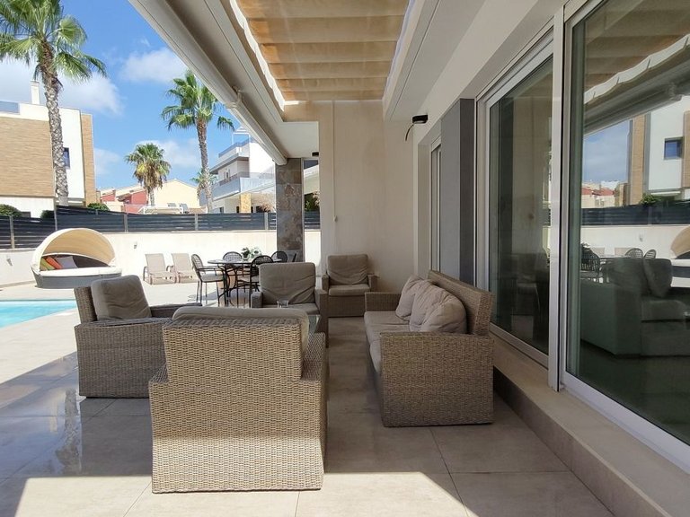 Villa for Sale in La Mata, Alicante 8