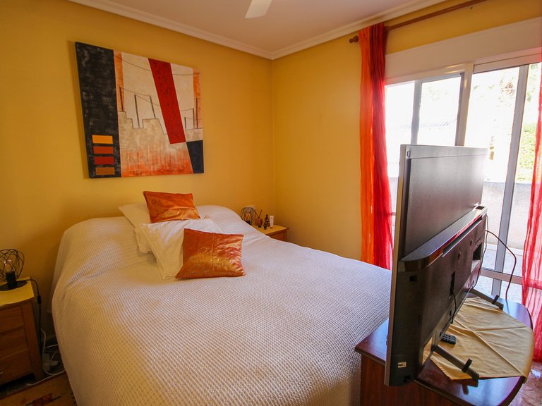 Villa for Sale in Villamartin, Alicante 15