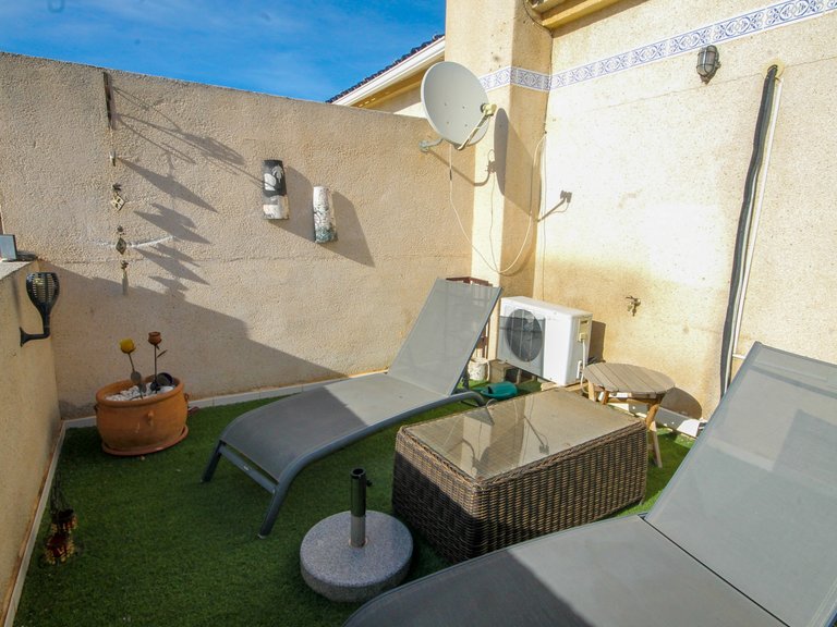 Villa for Sale in Villamartin, Alicante 19