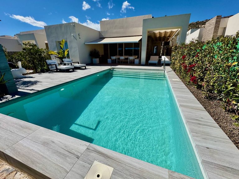 Villa for Sale in Algorfa, Alicante 1
