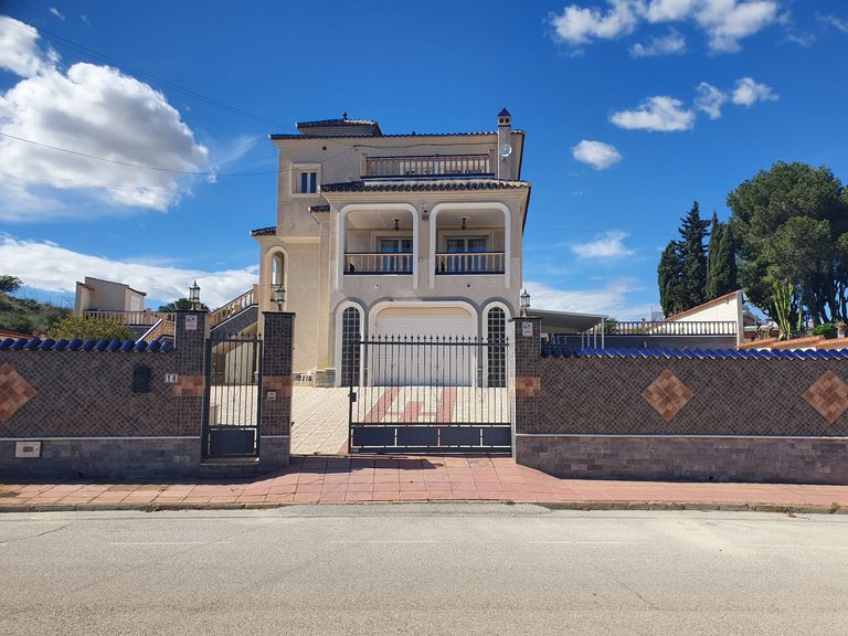 Villa for Sale in Algorfa, Alicante 2