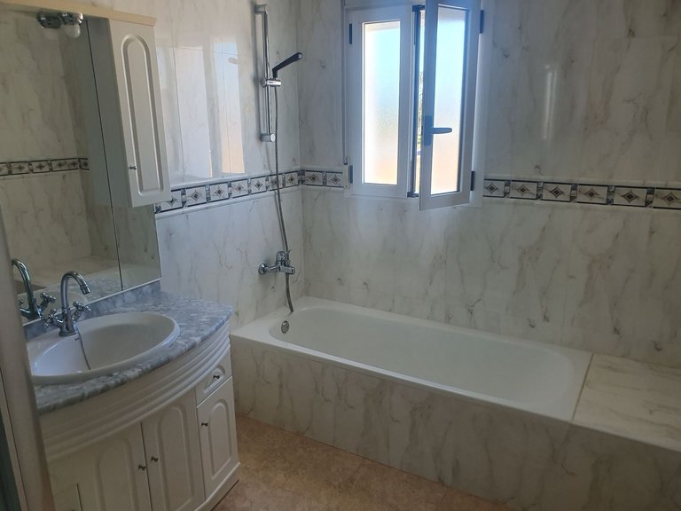 Villa for Sale in Algorfa, Alicante 35