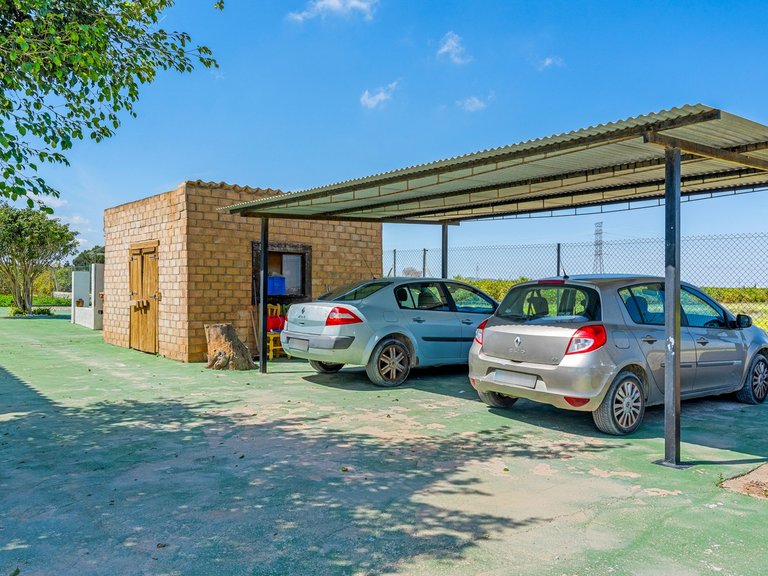 Villa for Sale in Los Montesinos, Alicante 5
