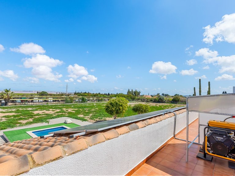 Villa for Sale in Los Montesinos, Alicante 28