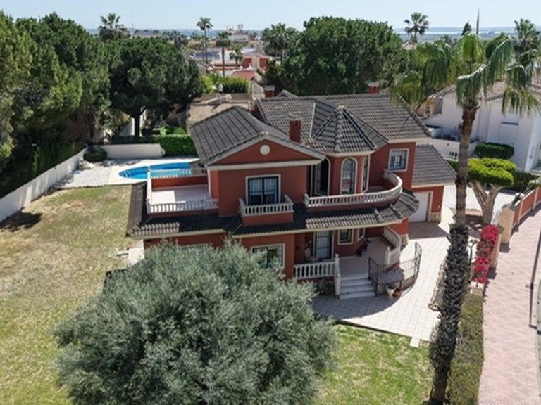 Villa for Sale in Ciudad Quesada, Alicante 29