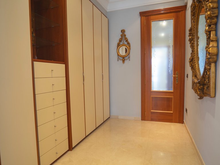 Apartment for Sale in Benidorm, Alicante 34
