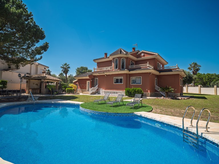 Villa for Sale in Ciudad Quesada, Alicante 1