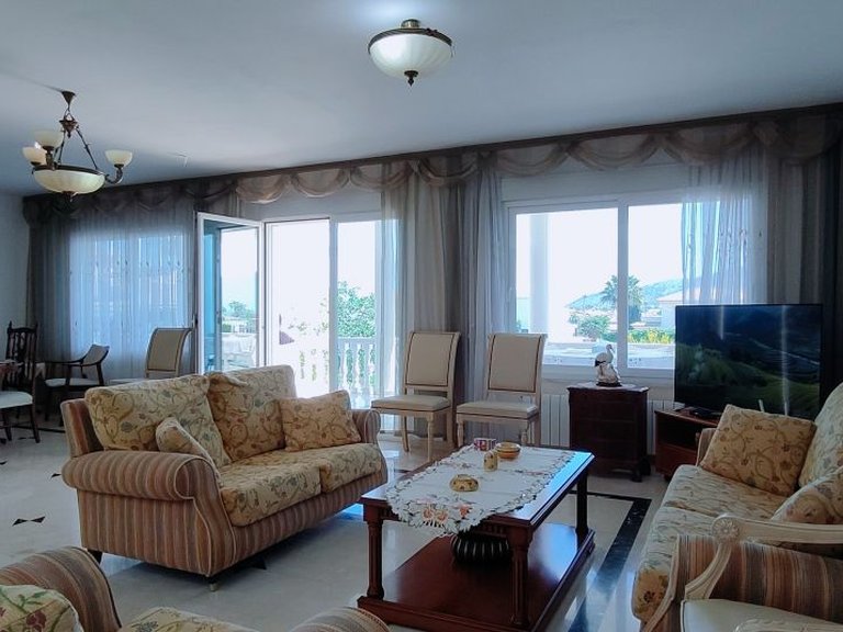 Villa for Sale in Albir, Alicante 3