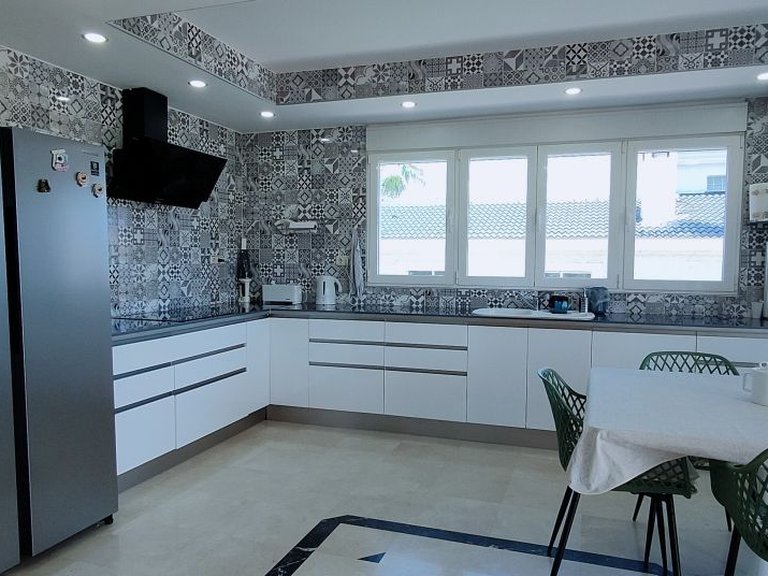 Villa for Sale in Albir, Alicante 13