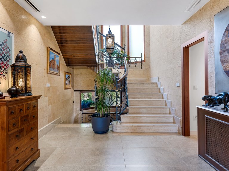Villa for Sale in Elche, Alicante 21