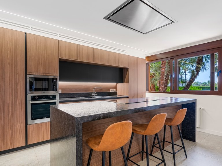 Villa for Sale in Elche, Alicante 23