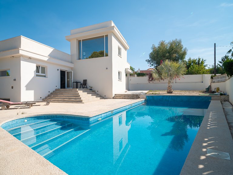 Villa for Sale in Ciudad Quesada, Alicante 1