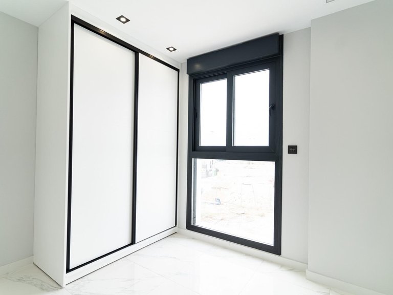 Villa for Sale in Punta Prima, Alicante 33