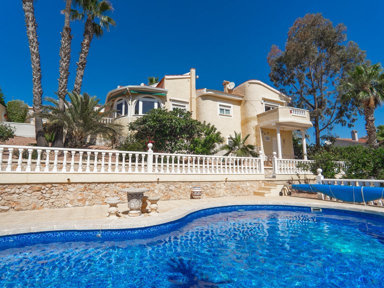 Villa for Sale in Ciudad Quesada, Alicante 1