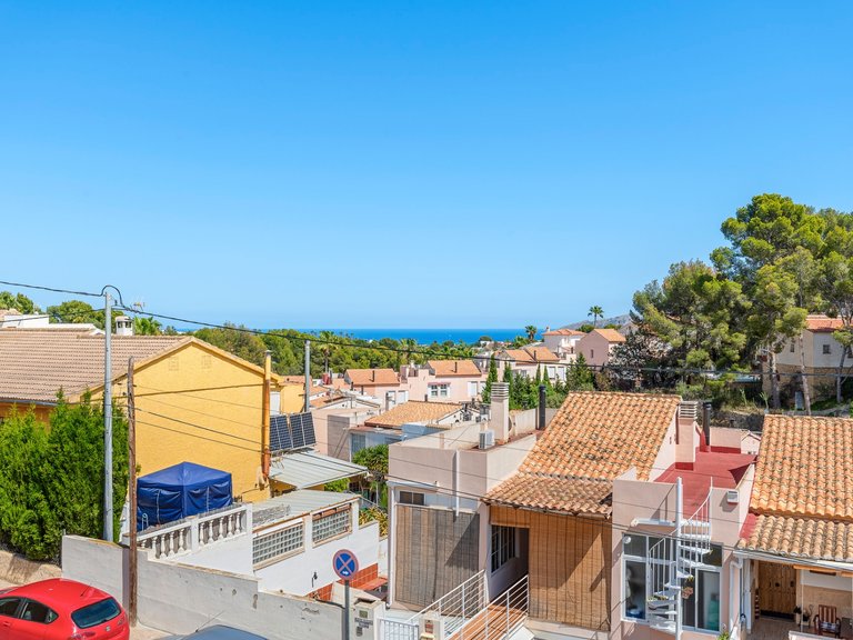 Villa for Sale in Alfaz Del Pi, Alicante 17