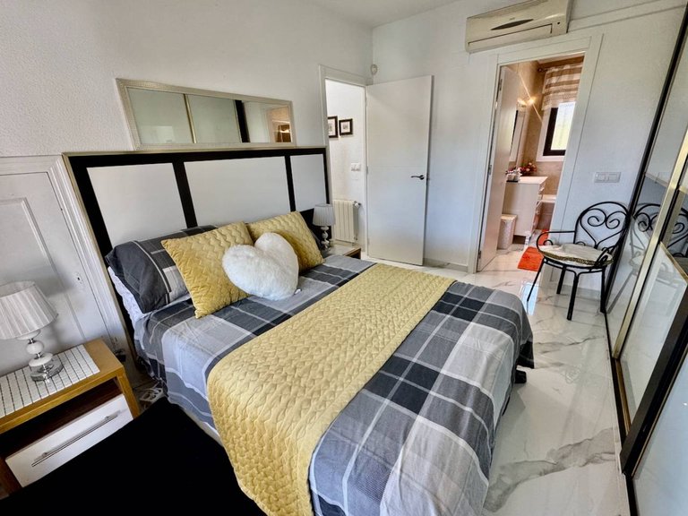 Villa for Sale in Algorfa, Alicante 16