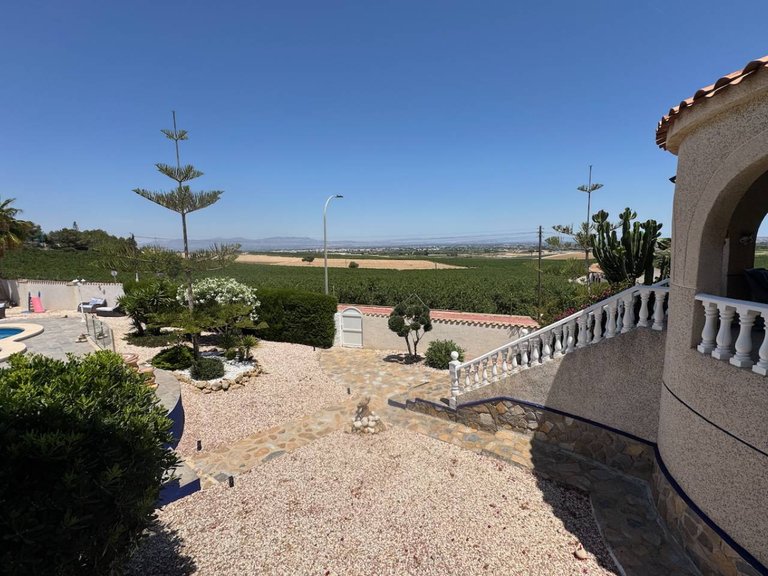 Villa for Sale in Algorfa, Alicante 37