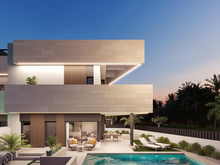 Villa for Sale in Pilar De La Horadada, Alicante 1