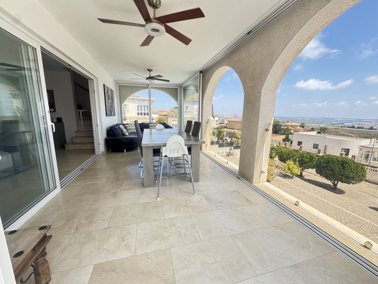 Villa for Sale in San Miguel De Salinas, Alicante 10
