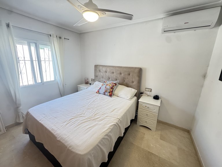 Villa for Sale in San Miguel De Salinas, Alicante 12
