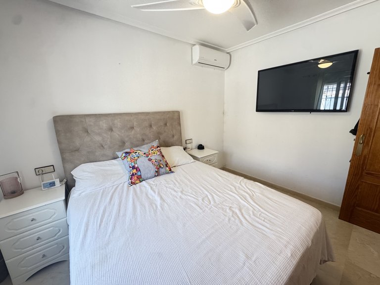 Villa for Sale in San Miguel De Salinas, Alicante 13