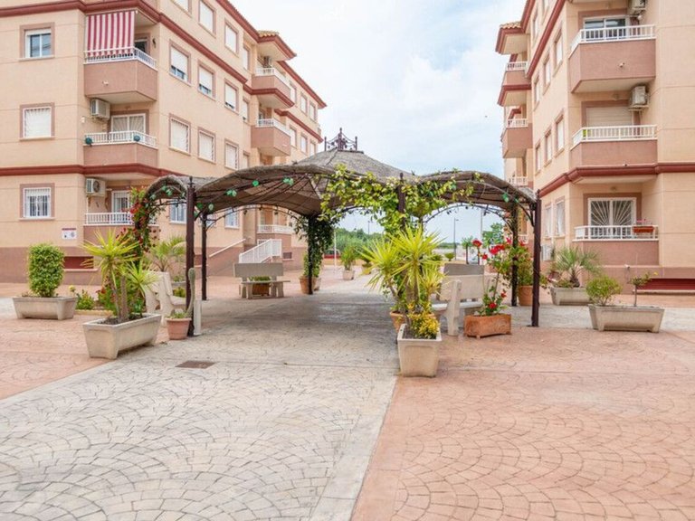 Apartment for Sale in Algorfa, Alicante 33