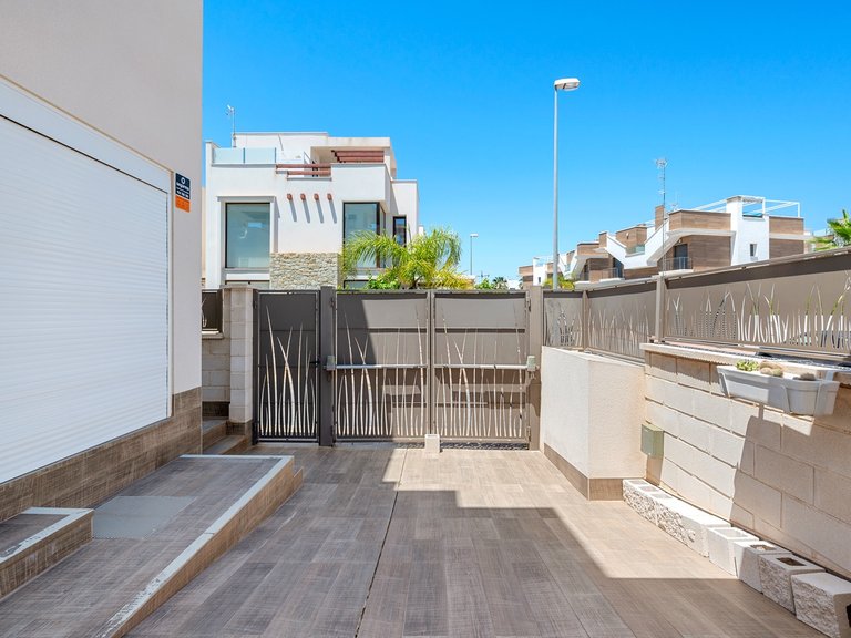 Villa for Sale in Ciudad Quesada, Alicante 38