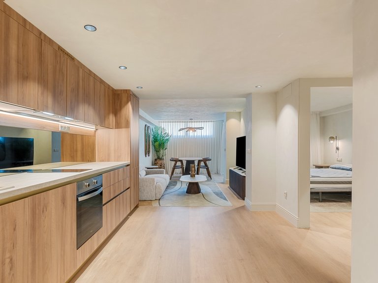 Apartment for Sale in Alicante, Alicante 1