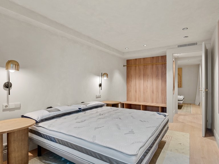 Apartment for Sale in Alicante, Alicante 22