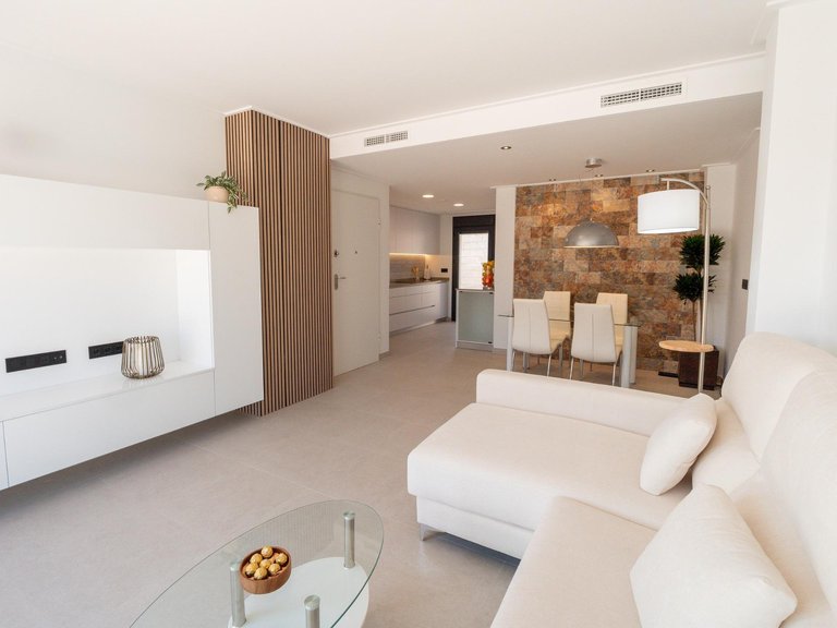 Villa for Sale in La Marina, Alicante 3