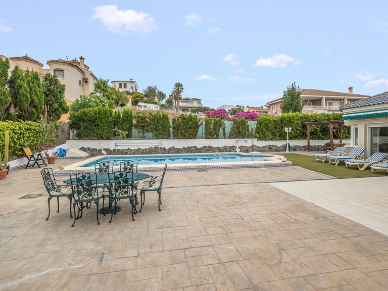 Villa for Sale in Algorfa, Alicante 7