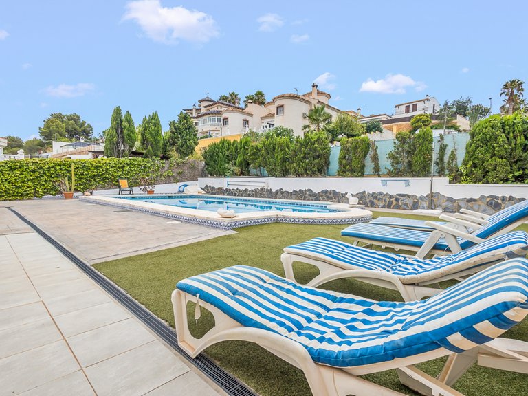 Villa for Sale in Algorfa, Alicante 8